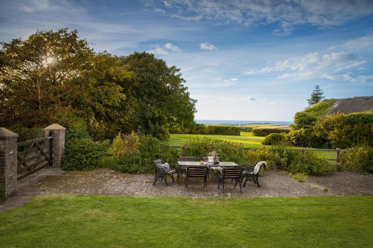 Downe Cottages Hartland Buitenkant foto